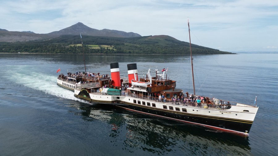 Navigating the entire coastline of Arran