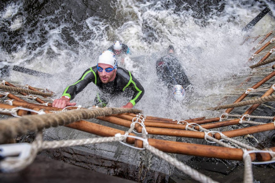  Gordon Benson performs at Red Bull Neptune Steps in Glasgow on March 18, 2017. Photo credit: Leo Francis/Red Bull Content Pool 