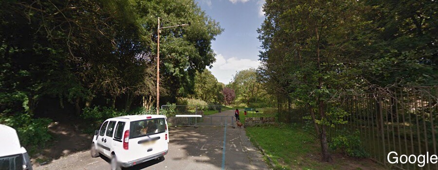 Dawsholm Park is popular with dog walkers