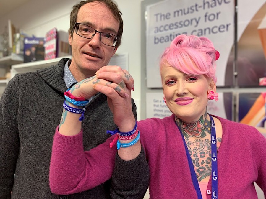  Support: The team want people in Scotland to wear the Unity bands