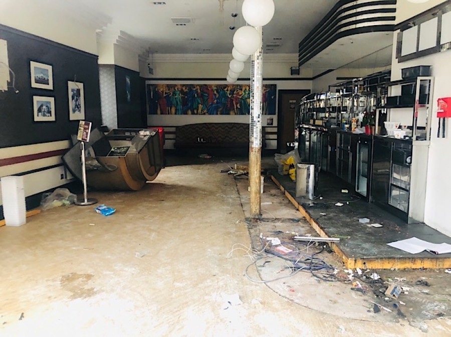  Empty: the inside of the premises shows no sign of refurbishment 