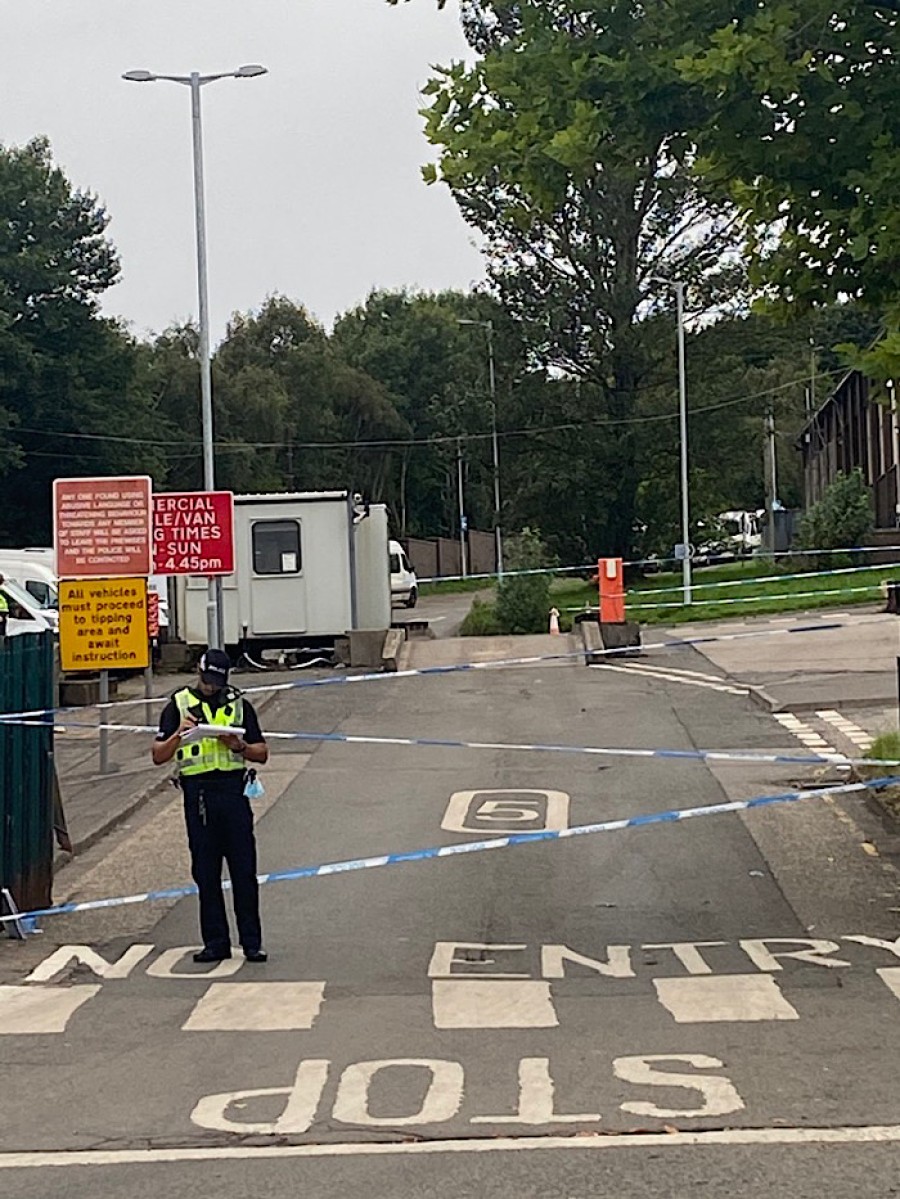 The entrance to Dawsholm Recycling Centre is taped off. Photo: Twitter |@roketronnie