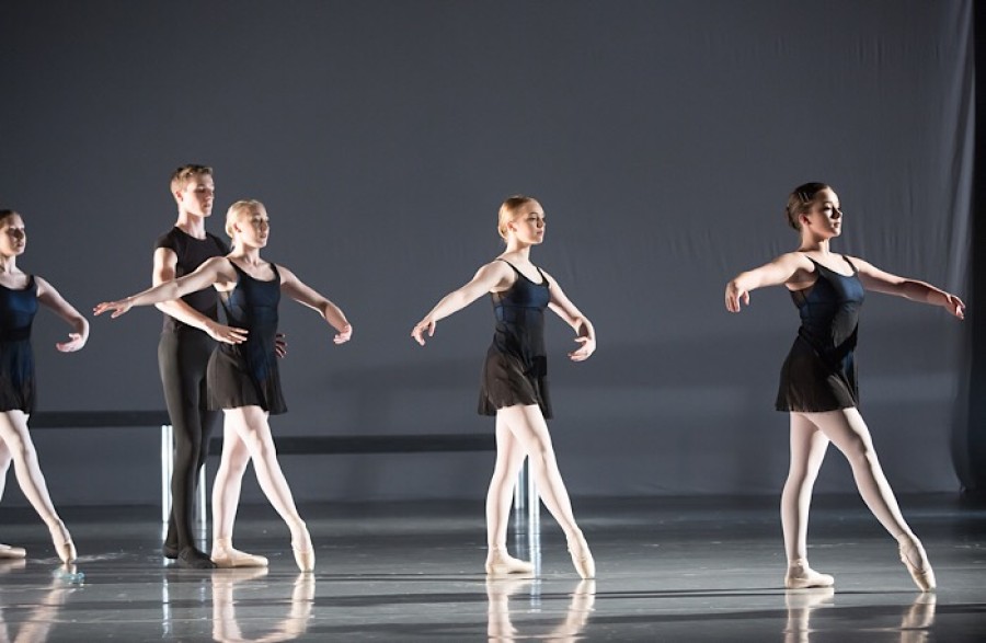  Varied: this year's show takes in elements of modern, ballet and jazz dance. Photo credit: Andy Ross 