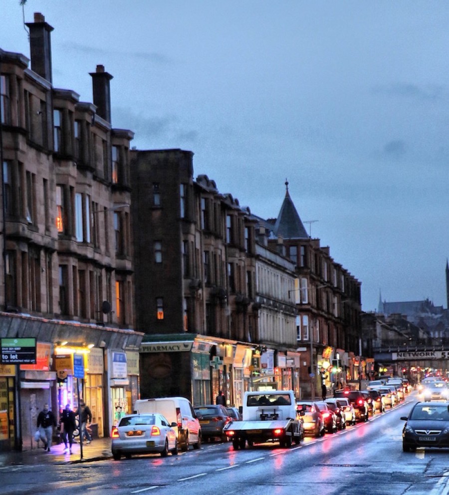  Lights: cars and shops on Dumbarton Road come to life even in winter. Photo credit: Cameron Munro