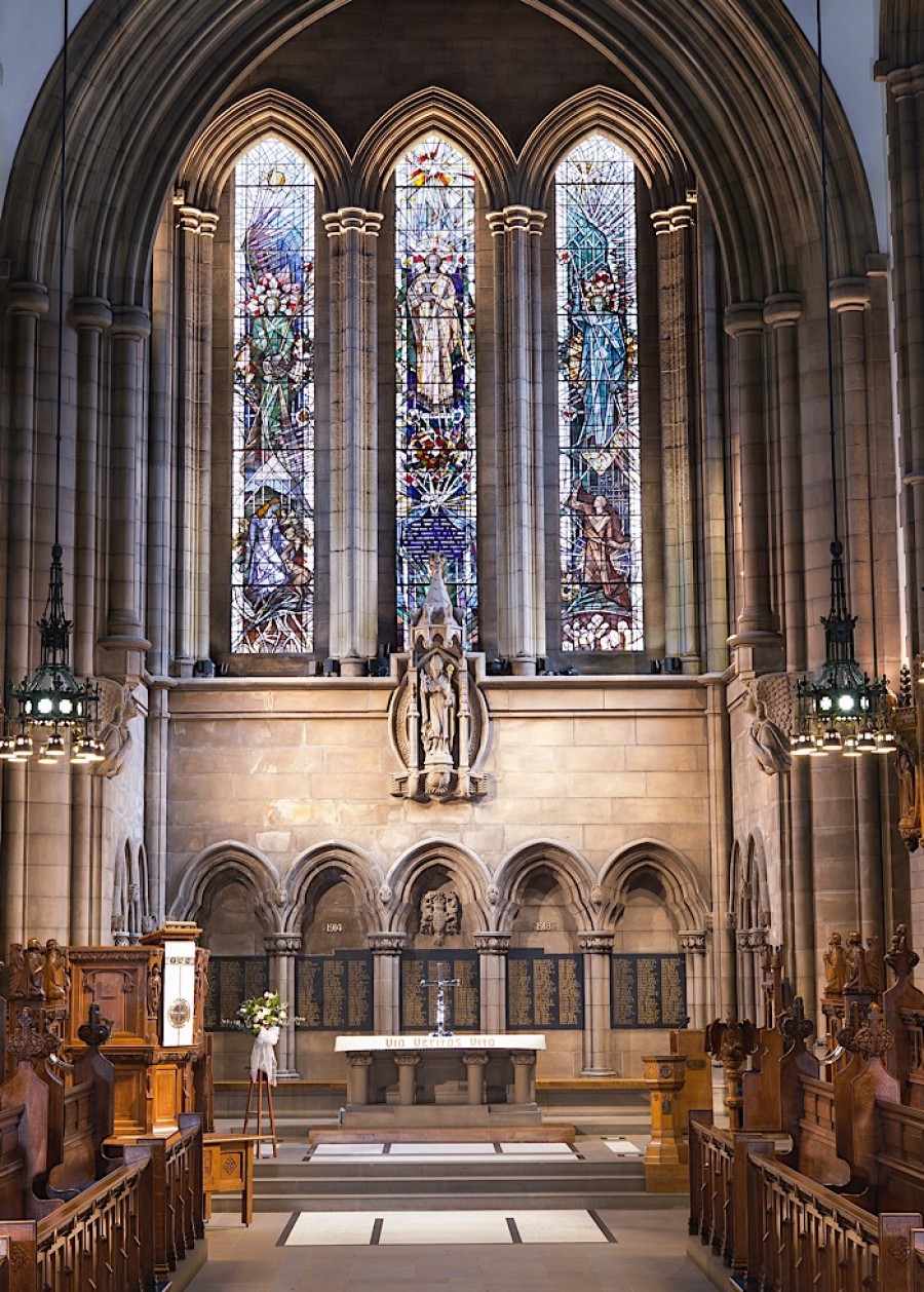  Remembrance: the university's Memorial Chapel