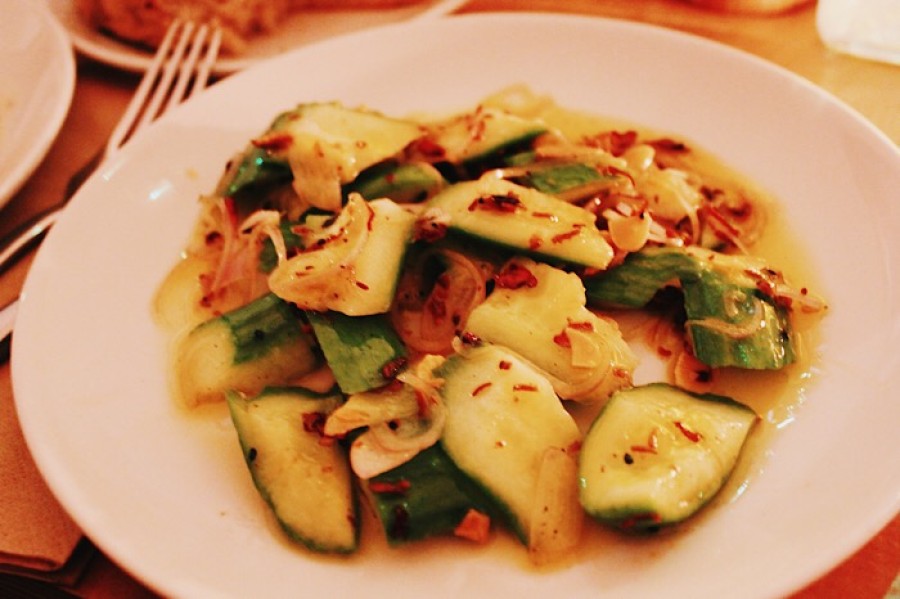  Colour: cucumber, chilli fry and shallots