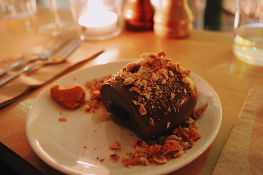  Sweet: chocolate cremoso, honeycomb & hazelnuts