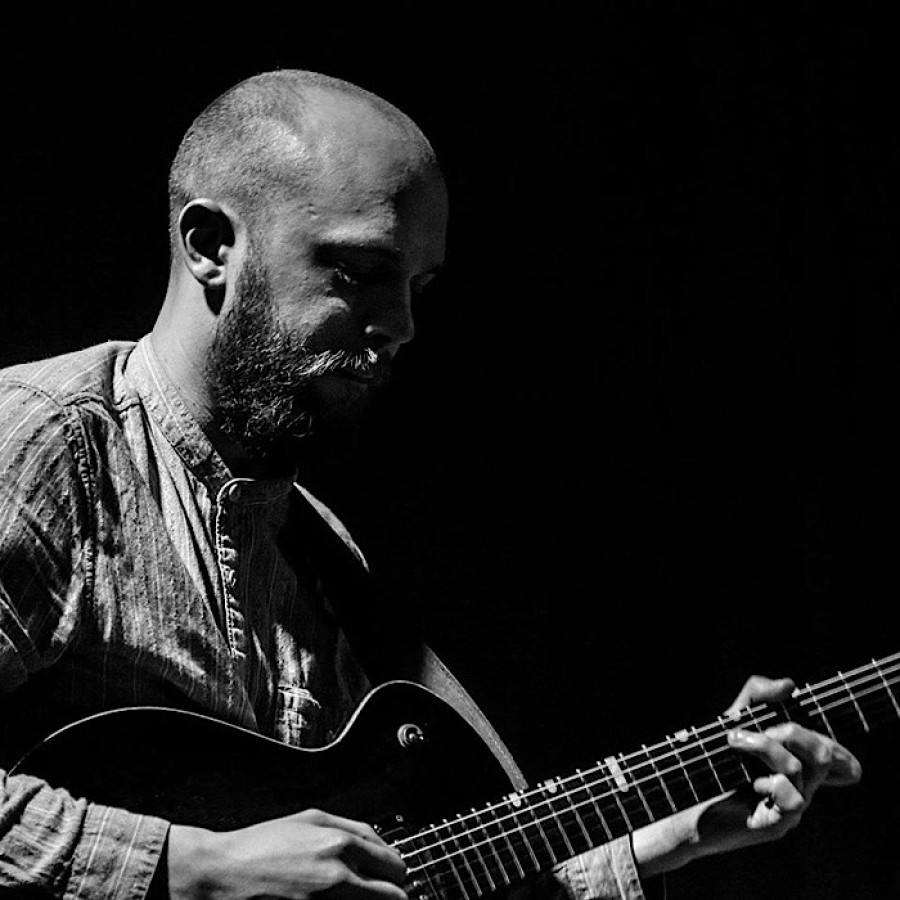Guitarist Tom Stephenson