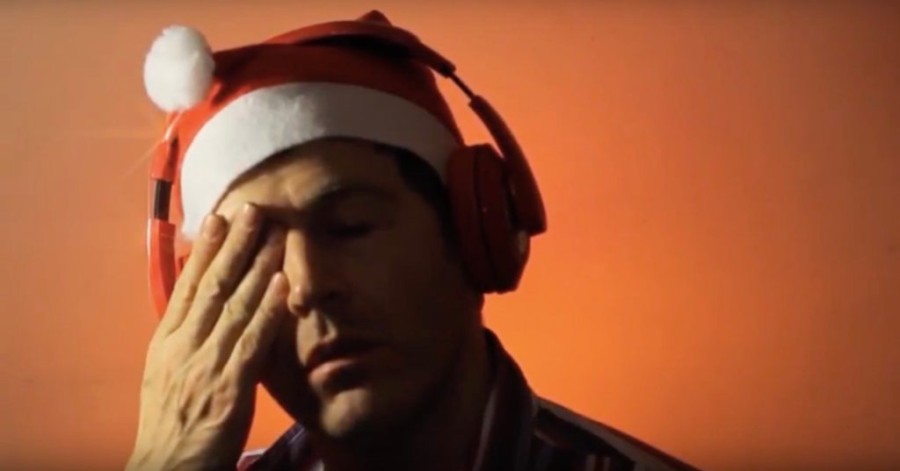  Video: Musician Iain Mutch featuring in one of his Christmas songs.