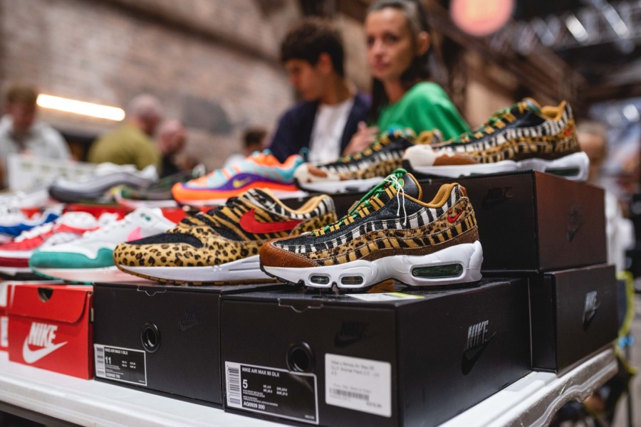 The event showcases some of the biggest private sellers and collectors from across the UK
