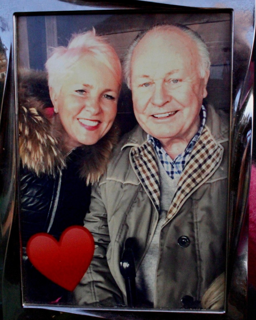 Sarah cherishes her favourite photogragh of her with her father.